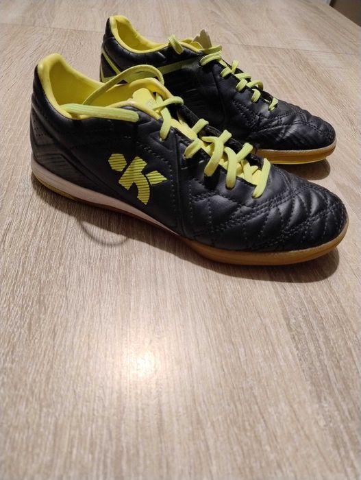 Halówki kipsta chłopiec rozmiar 34