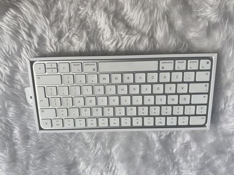 Magic Keyboard klawiatura Apple jak nowa bezprzewodowa