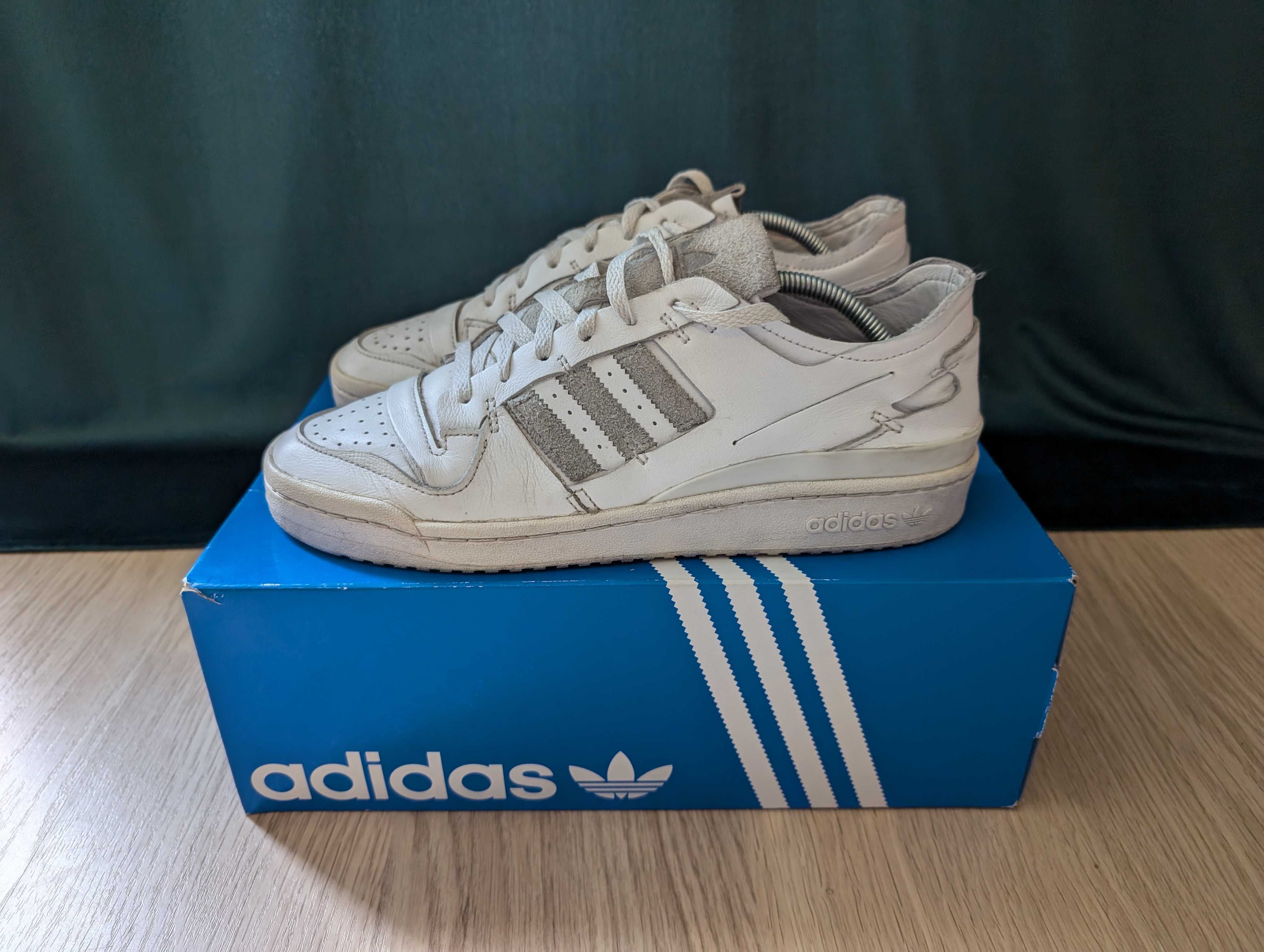Buty Adidas Forum 84 Low Minimalist IC [45 1/3]