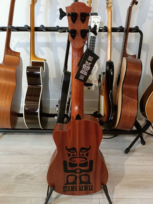 Ukulele basowe elektroakustyczne LAG TKB150CE - Nowe/Okazja/Wyprzedaż