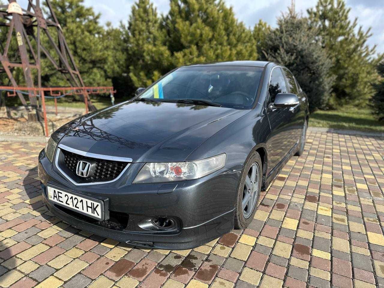 Продам Honda Accord 2004