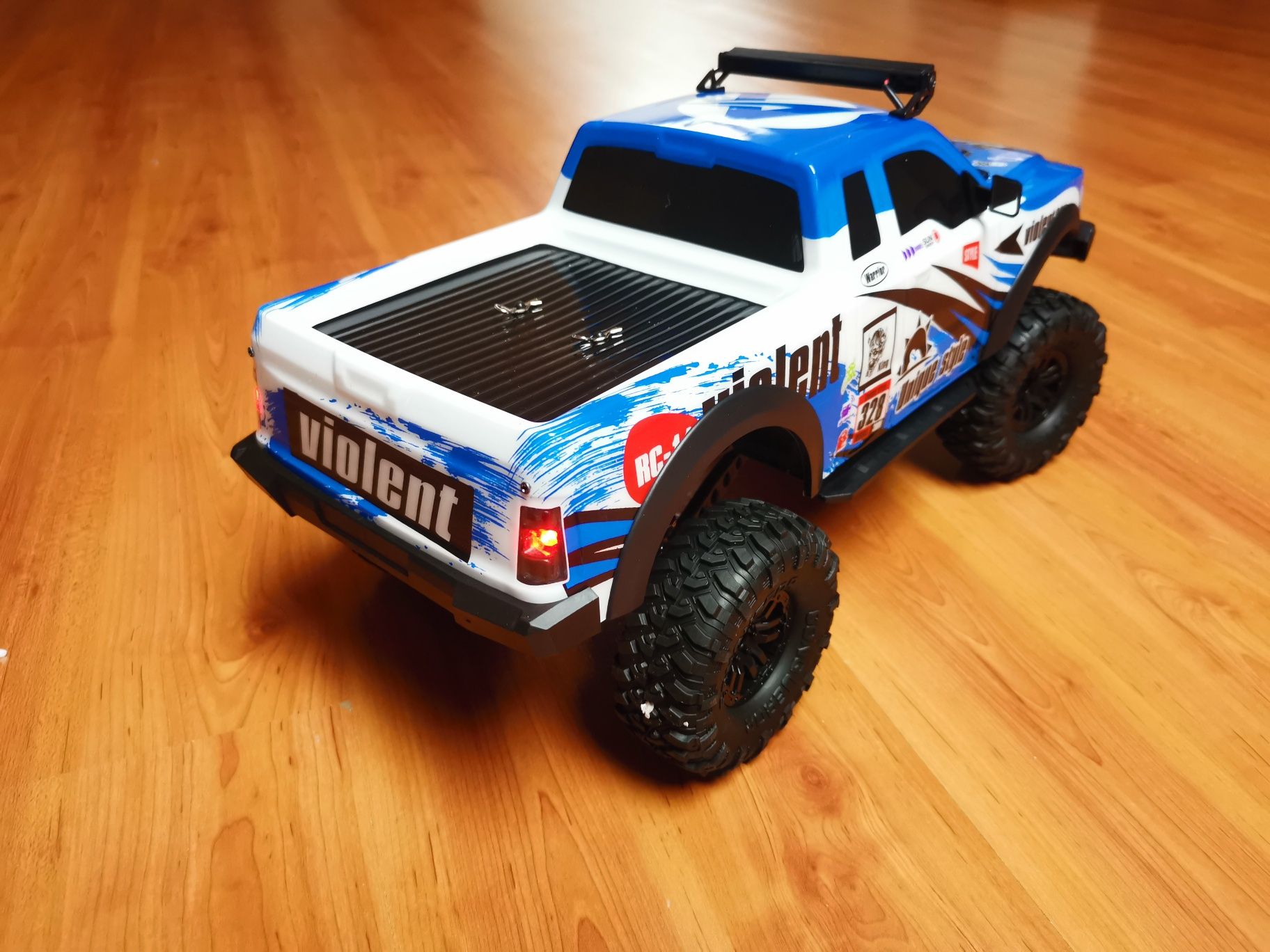 Carro RC Crawler Ford F150 Pickup Rally 1:10 Sport