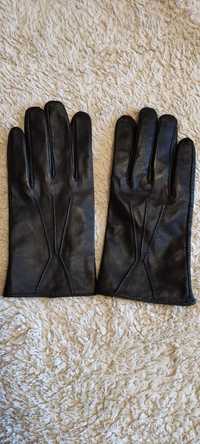 женские кожаные перчатки
