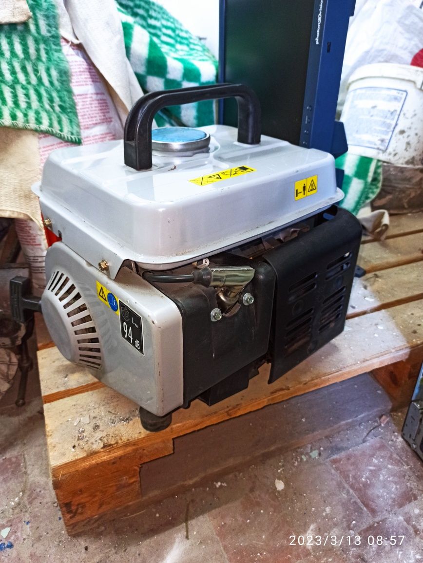 Бензиновый генератор Einhell STE 850