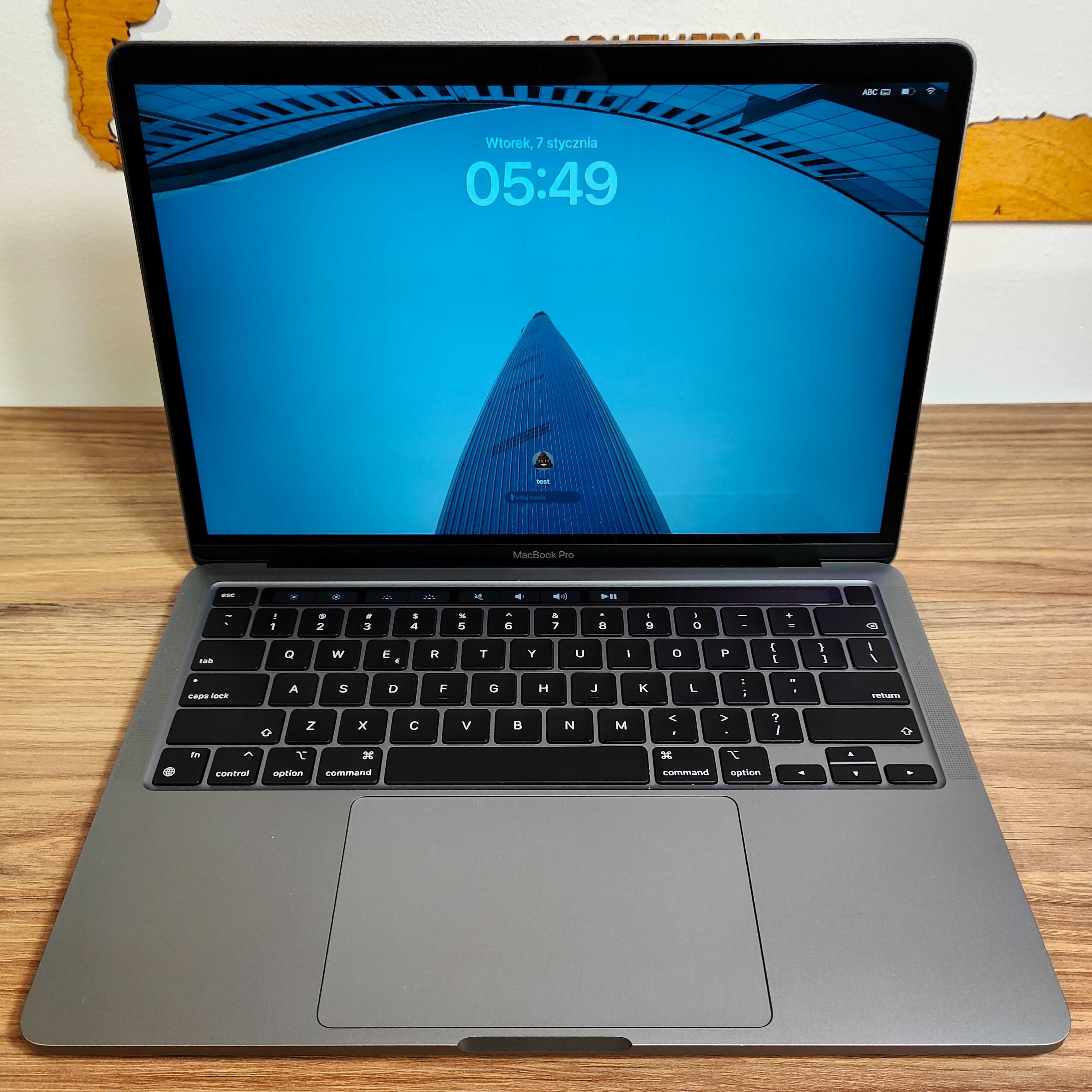 Apple MacBook Pro 13 A2338/ 2022/ M2/ 8GB RAM/ 512GB SSD Kl. A