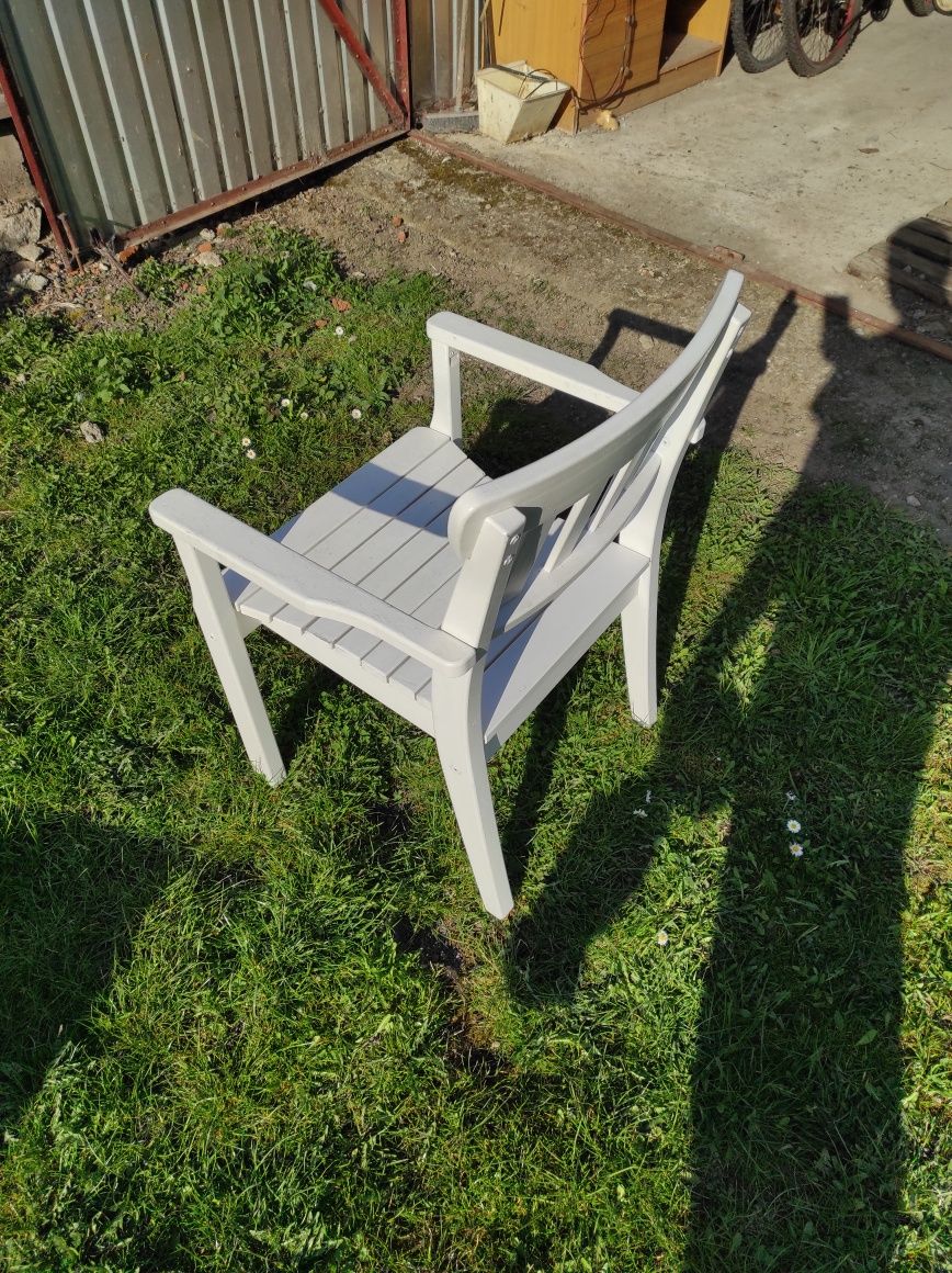 Krzesła drewniane Ikea