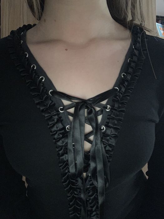 готичний вінтажний лонгслів/ кофтинка