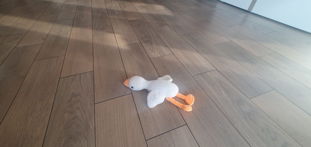 Gęś  robiona na szydełku  35cm