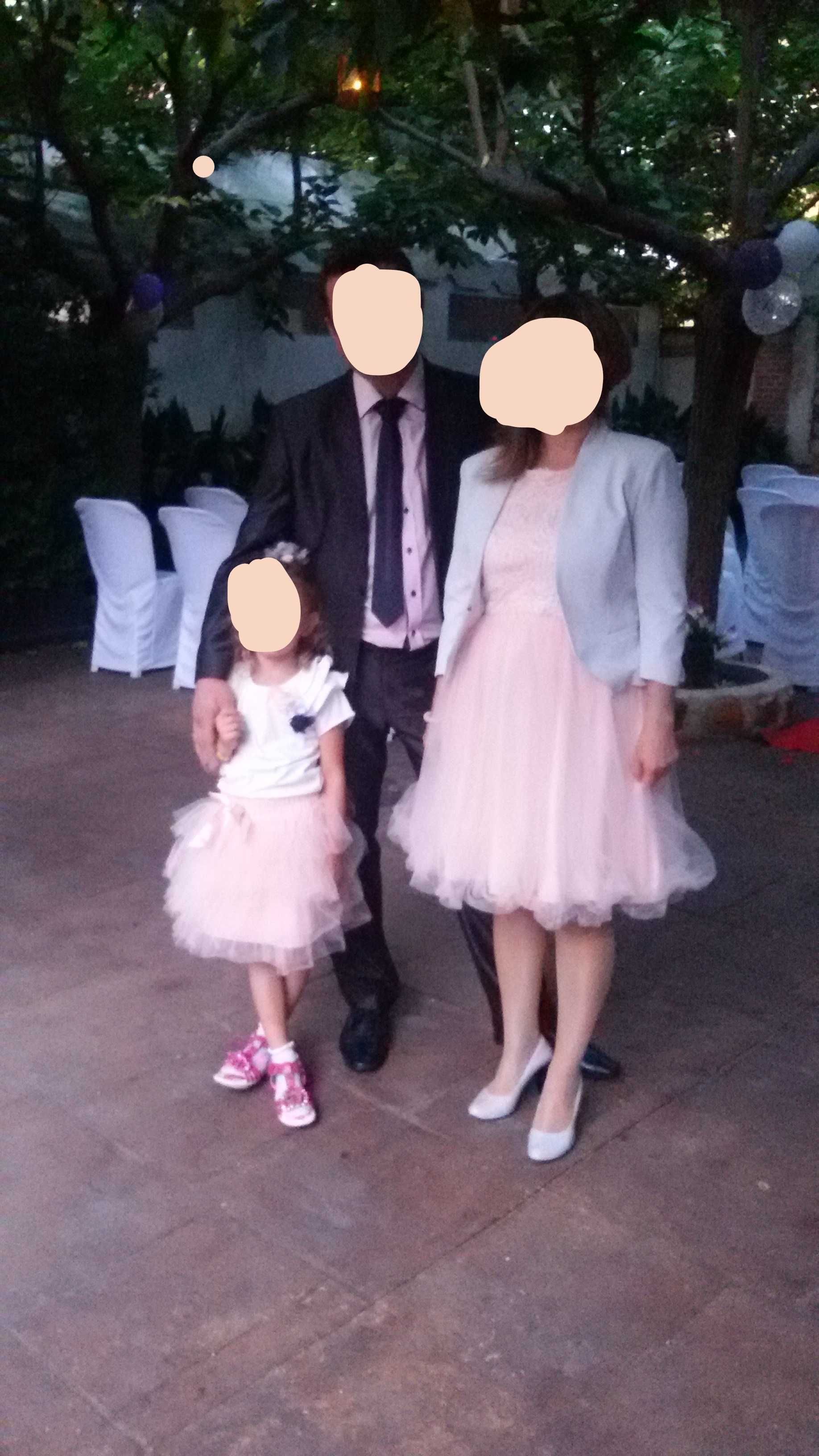 Sukienka tiulowa L/M kolor brzoskwiniowy