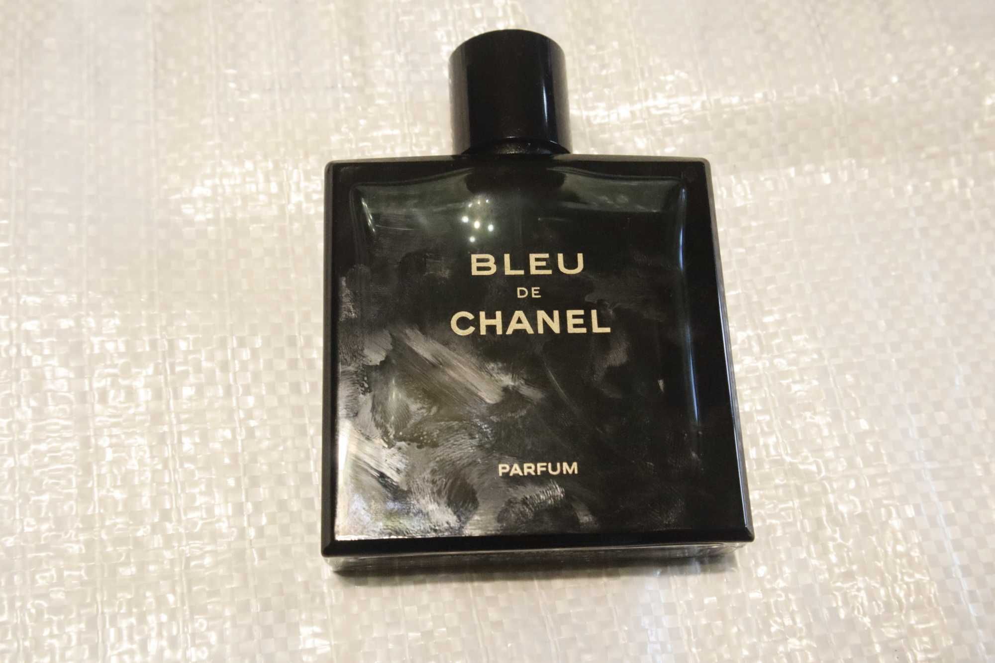 Флакон Bleu de Chanel