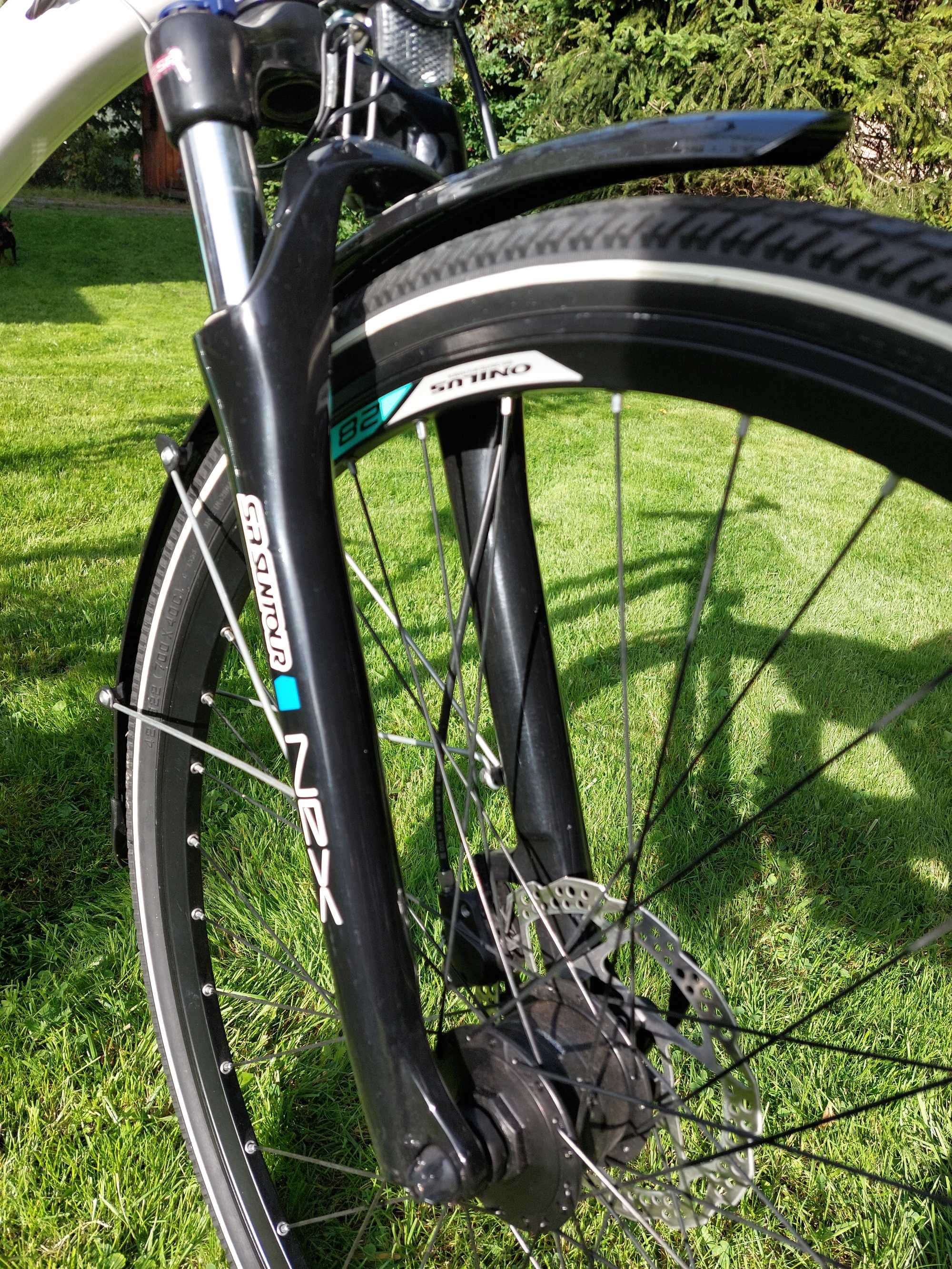 Rower damski Onilus trekking 28" NAILA