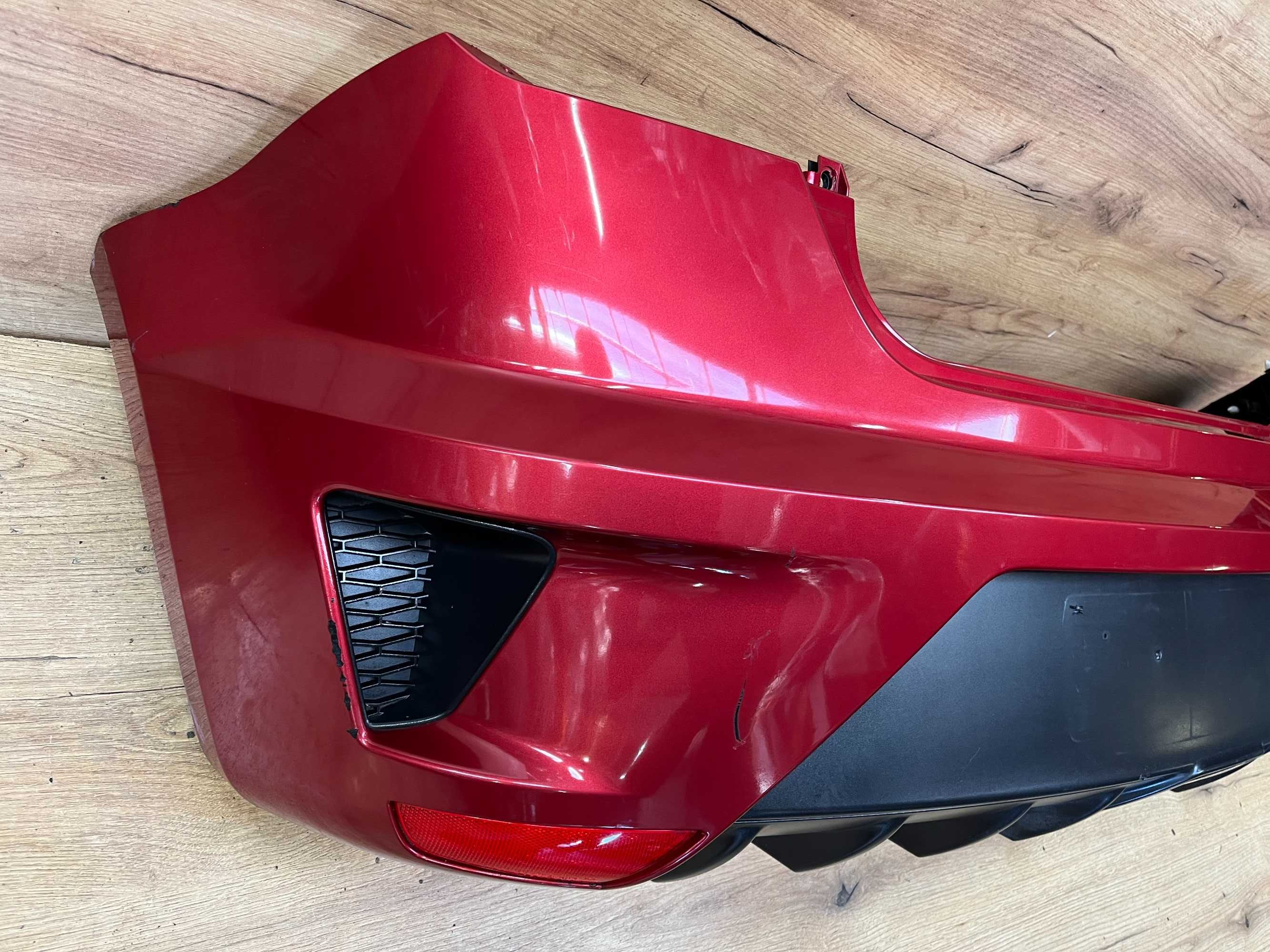 Zderzak tylny Seat Ibiza 4 Cupra kolor ls3z