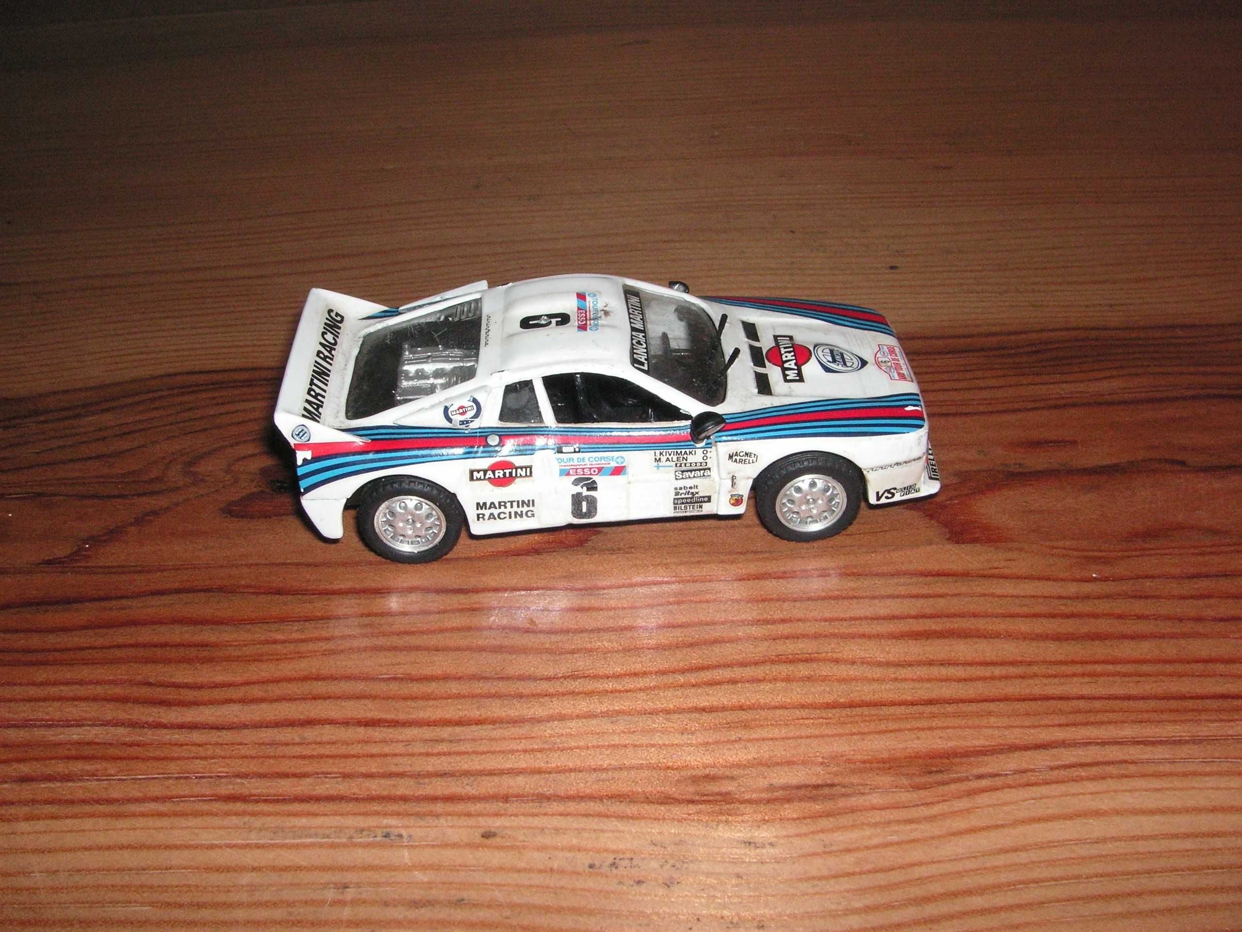 Carro Miniatura Vitesse Lancia 037 Martini Racing