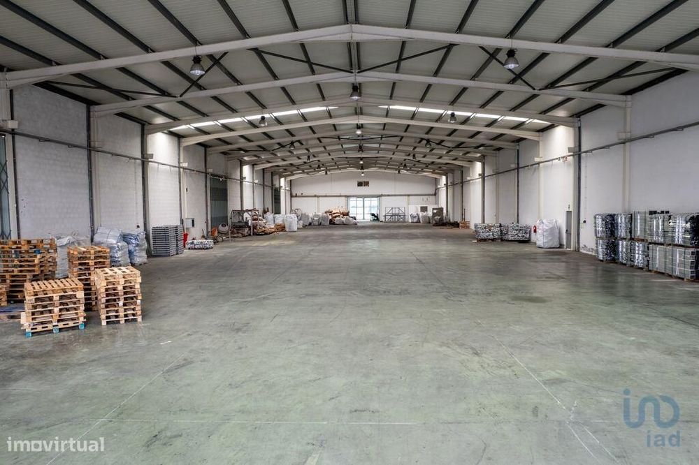 Espaço Comercial em Gafanha da Encarnação de 1817,00 m2
