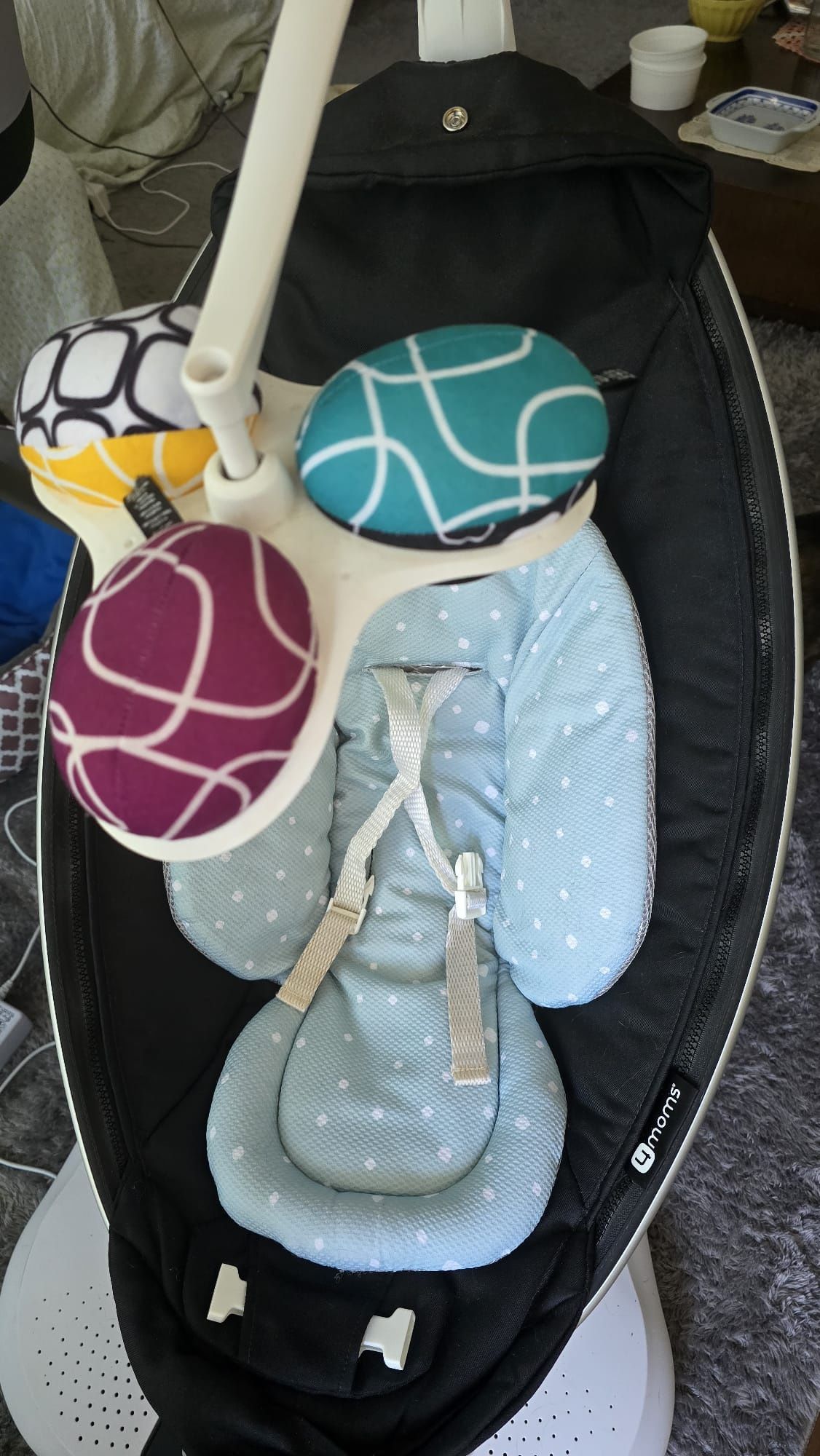 4 moms mamaroo em excelente estado