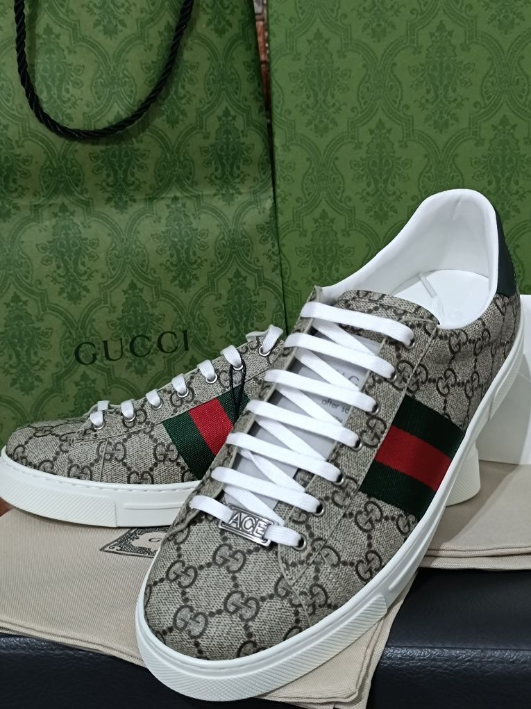 Tennis de Luxo verificados