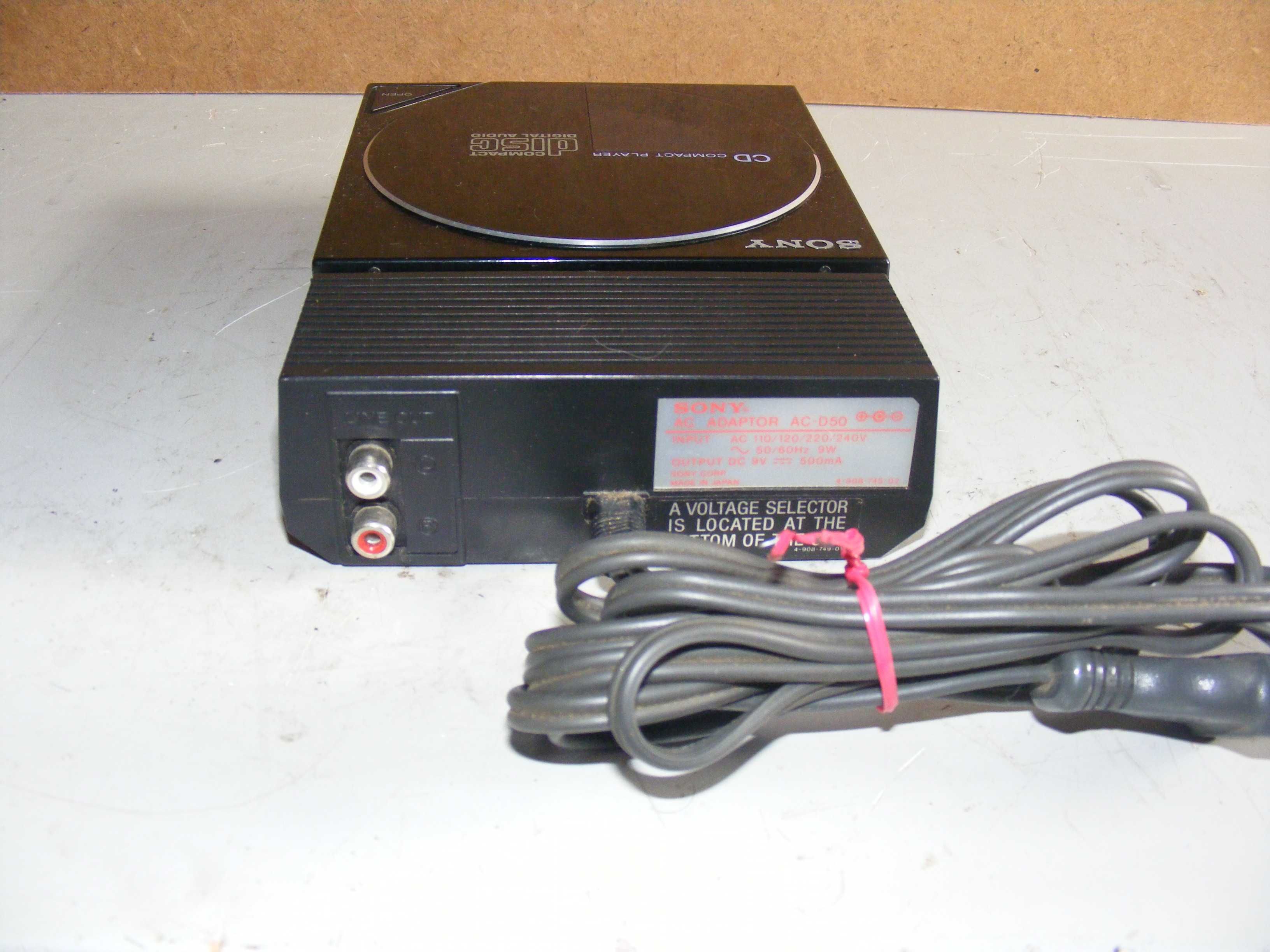 Leitor de cd Sony D-50 com dock para coleccionadores