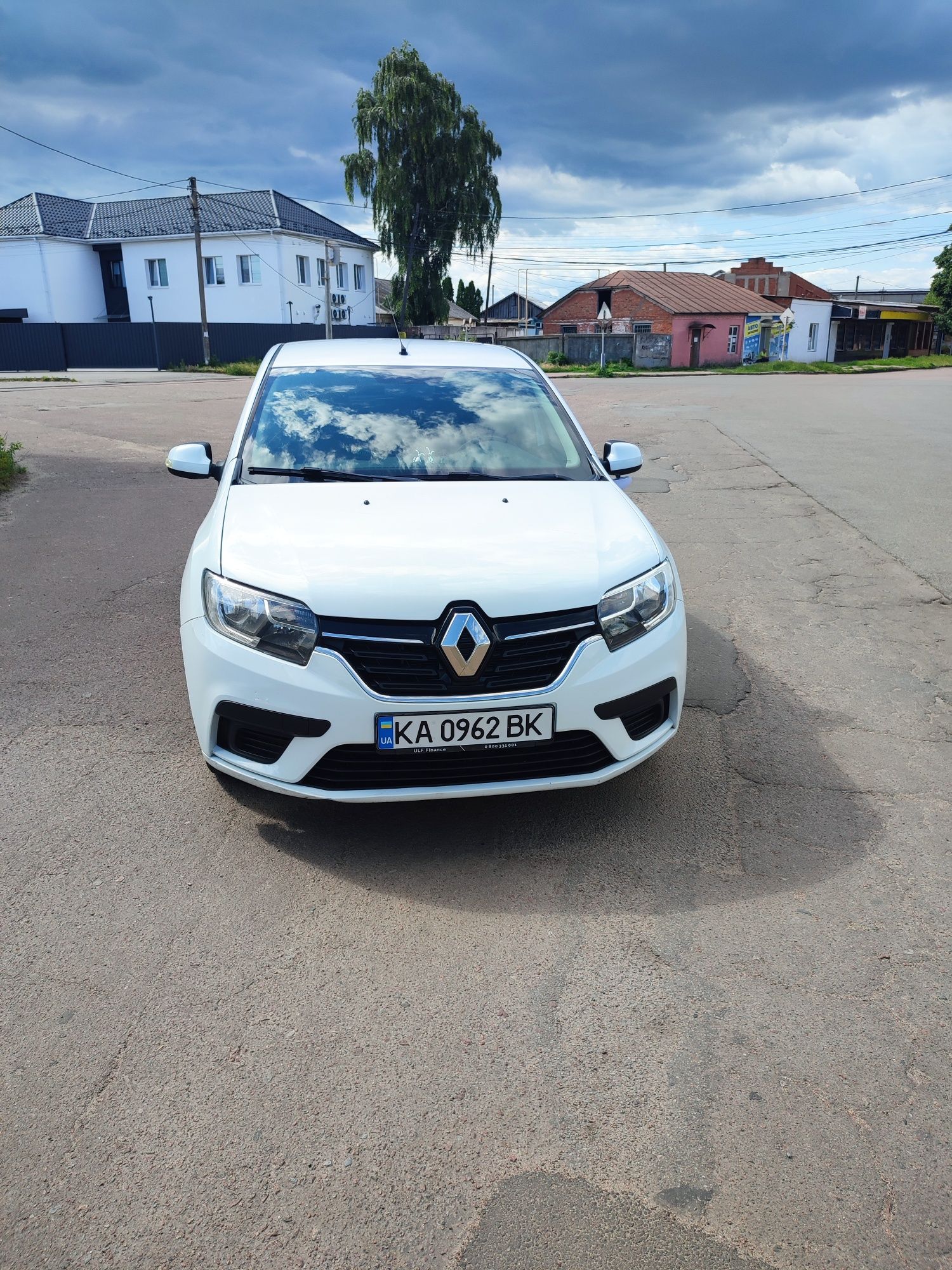 Продам Renault Logan 2019