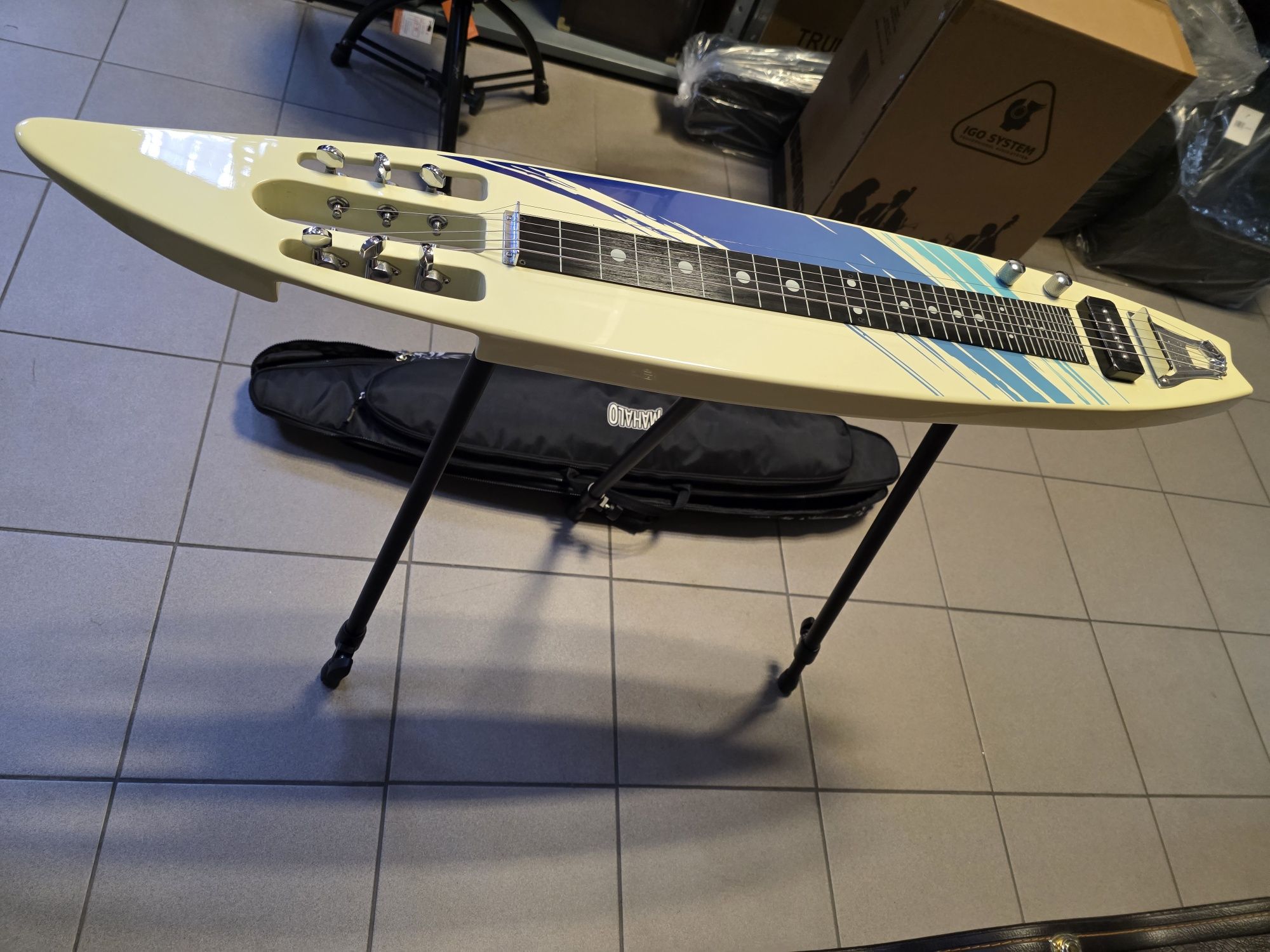 Gitara Lap Steel mahalo z pokrowcem