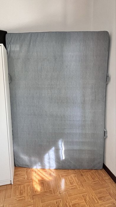 Colchao de casal ikea em otimo estado