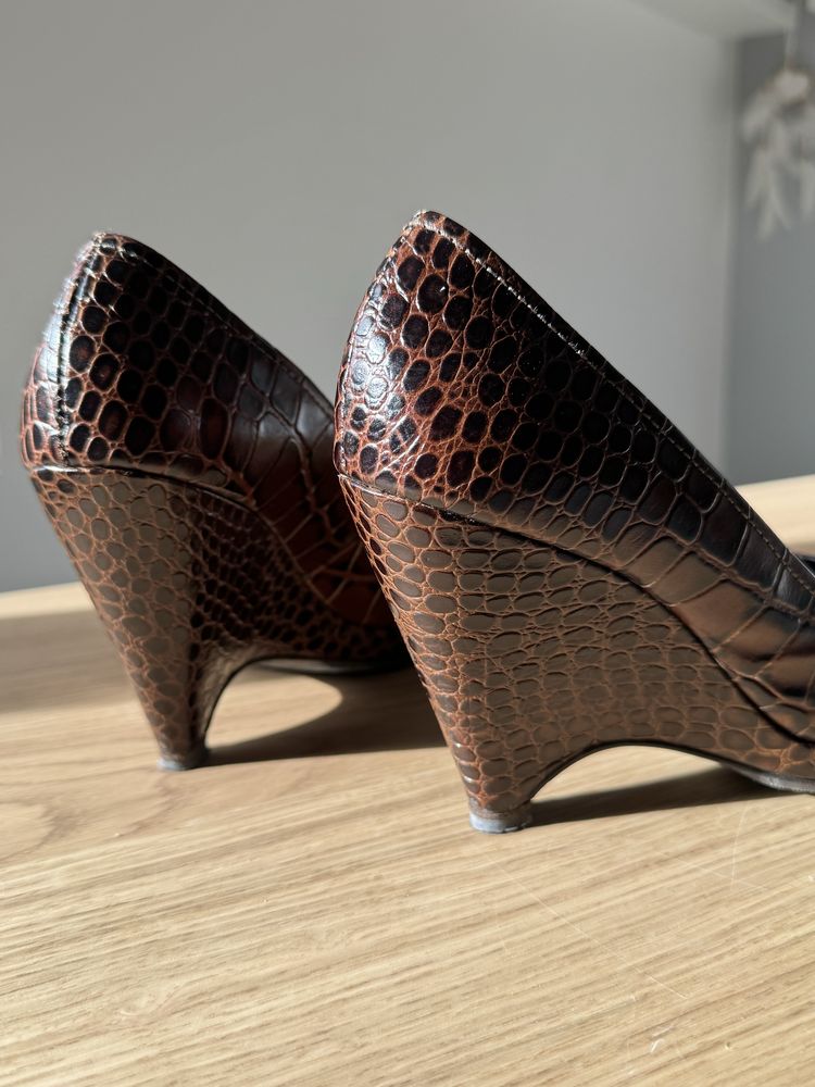 Sapatos de salto alto Massimo Dutti
