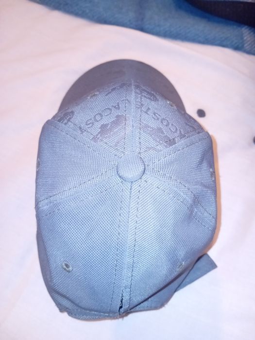 Boné lacoste original cinza como novo