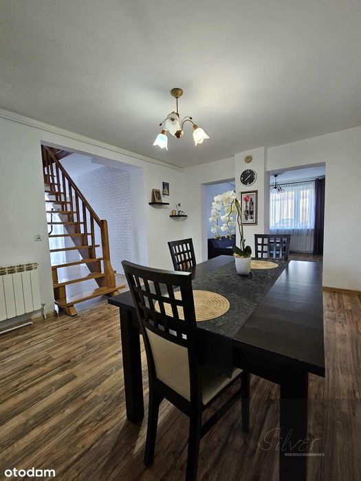 Dom, 160.0 m², Kamion