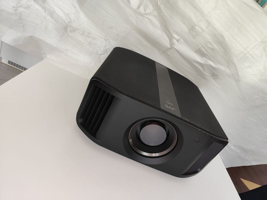 Projektor jvc d-ila 7nbe