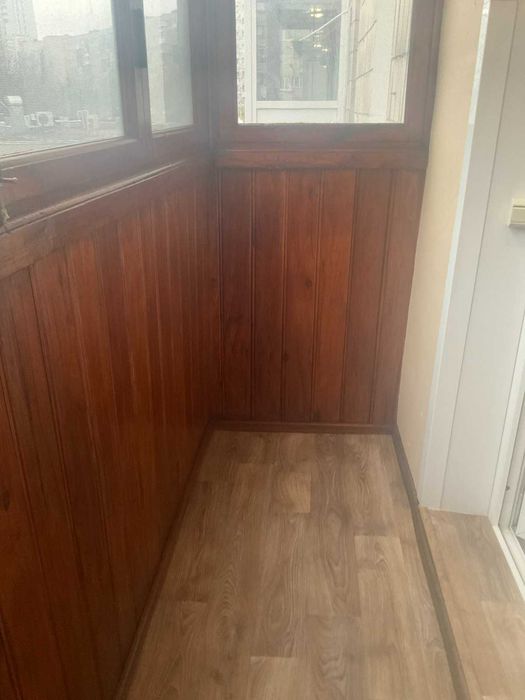 1 кімнатна квартира  м. Деміївська , пр-кт Науки ,11  без комісії