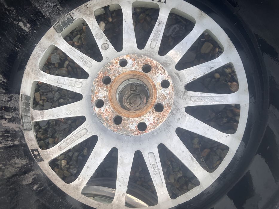 Felgi 4x100 r16 et 35