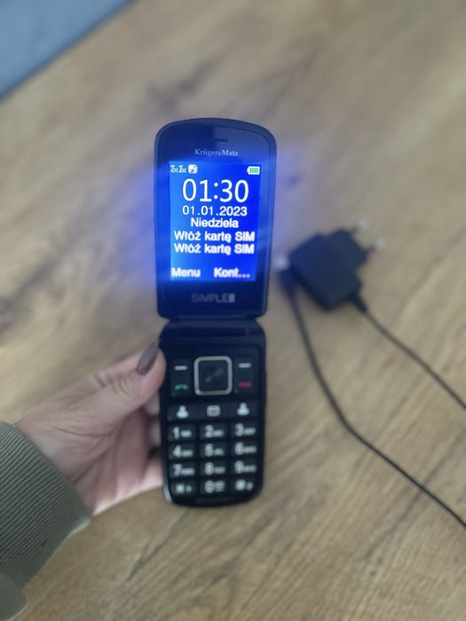 Telefon GSM dla seniora SIMPLE 929