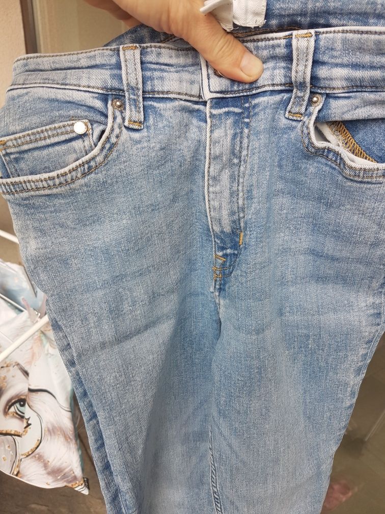 Jeansy Spodnie jeansowe 34 XS H&M HM dżinsy z kieszeniami