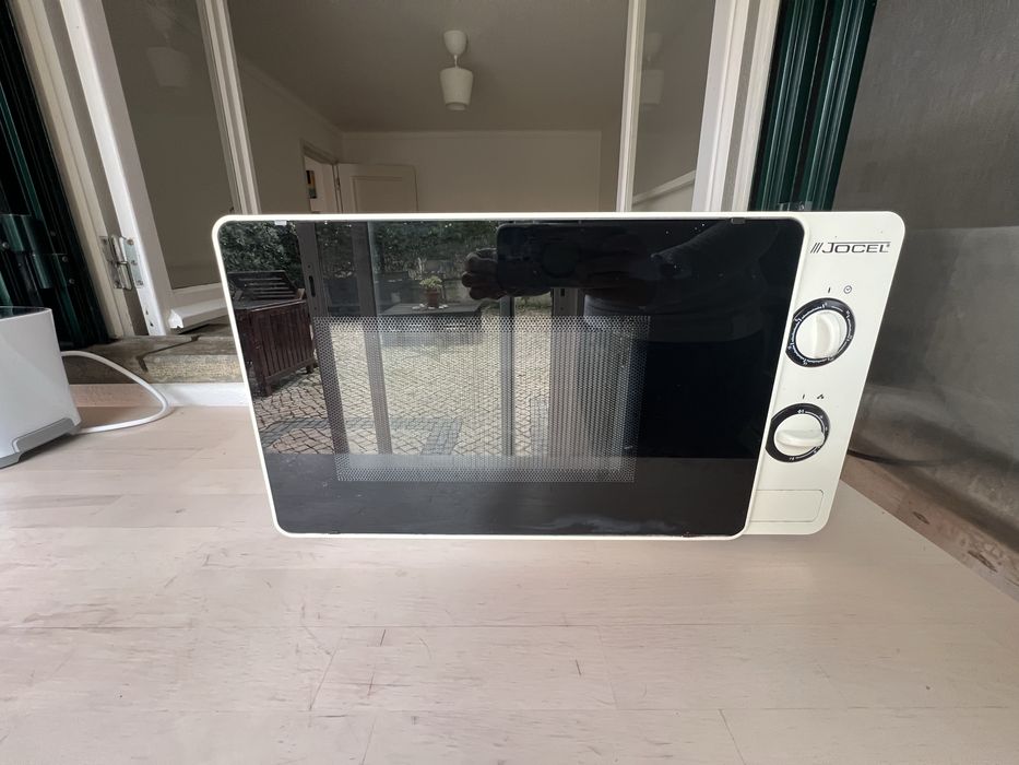 Micro-ondas JOCEL – Bom estado