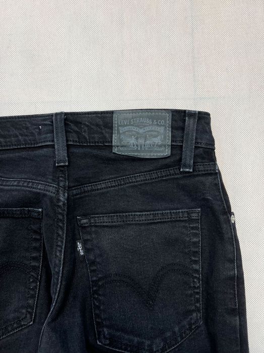 Spodnie Levi’s High Waisted Mom Jean Black Tab W25 L27 Damskie Bawełna