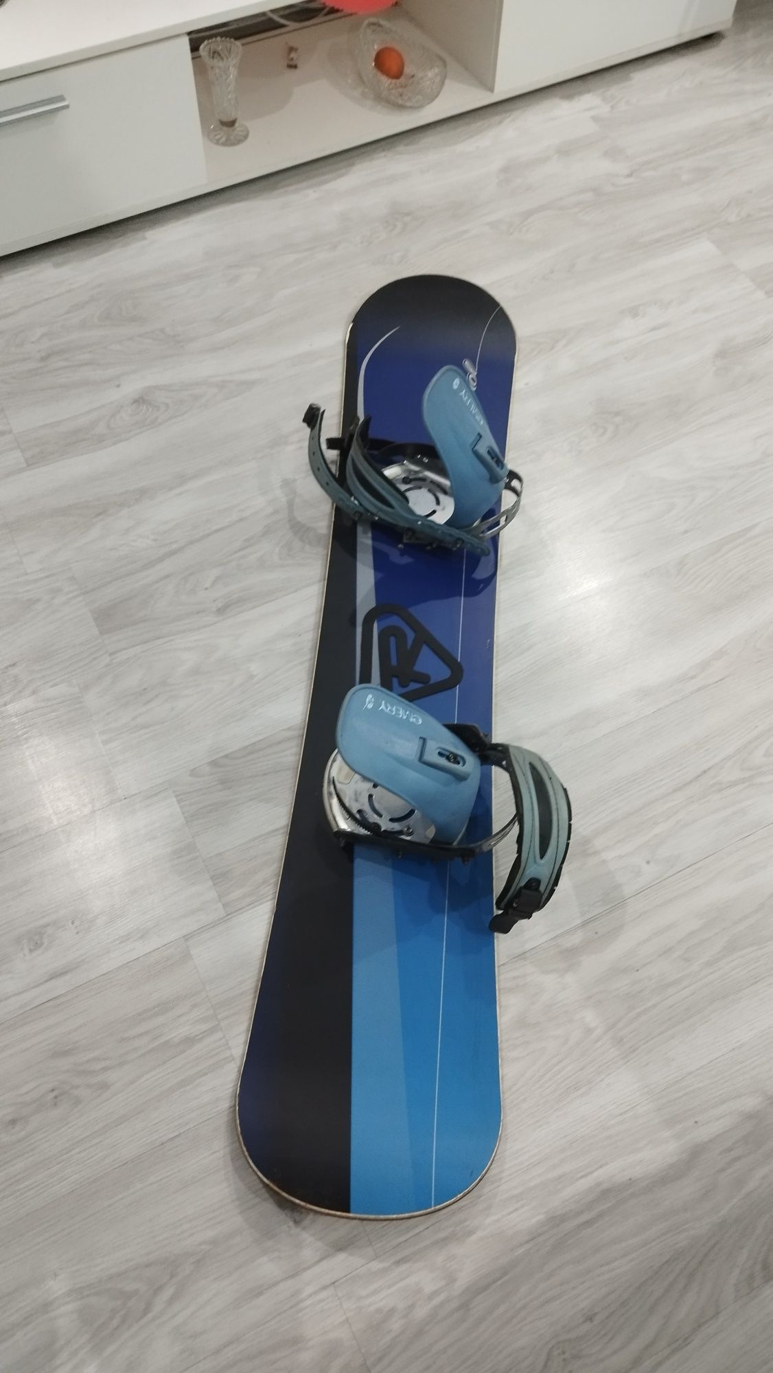 Deska snowboardowa