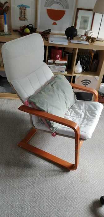 Cadeirão IKEA, em muito bom estado