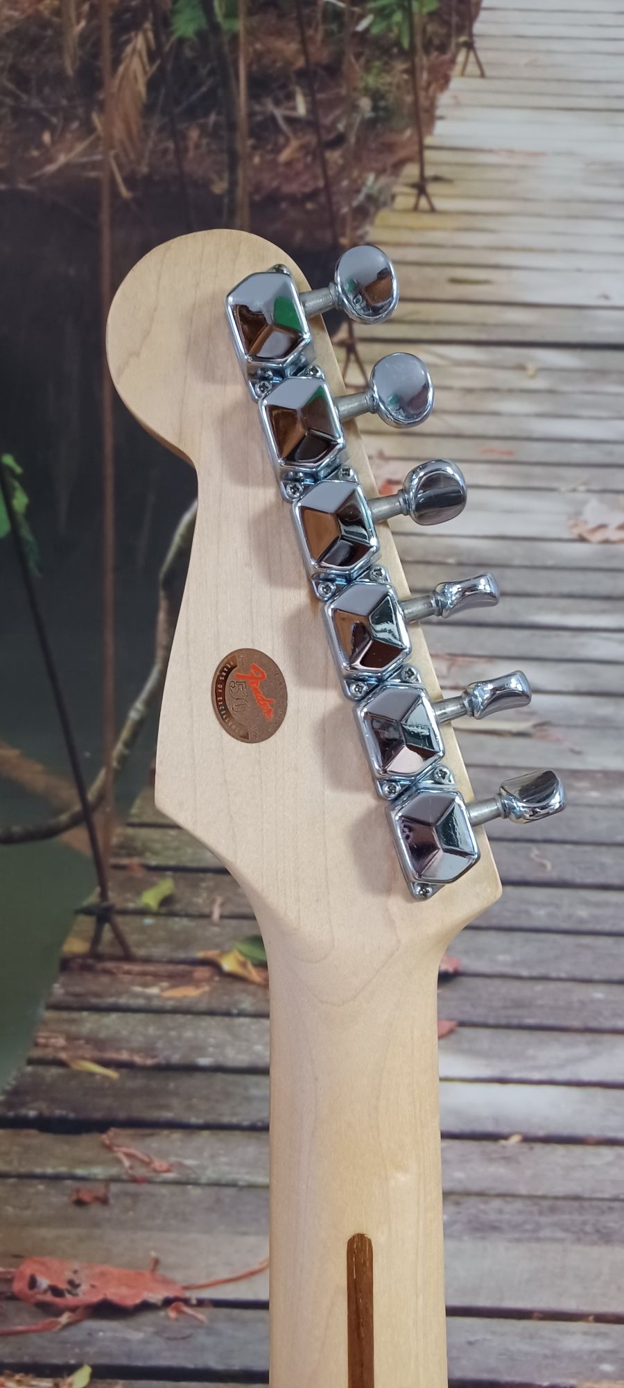 Squier by Fender Stratocaster Korea 1996 Gold logo.