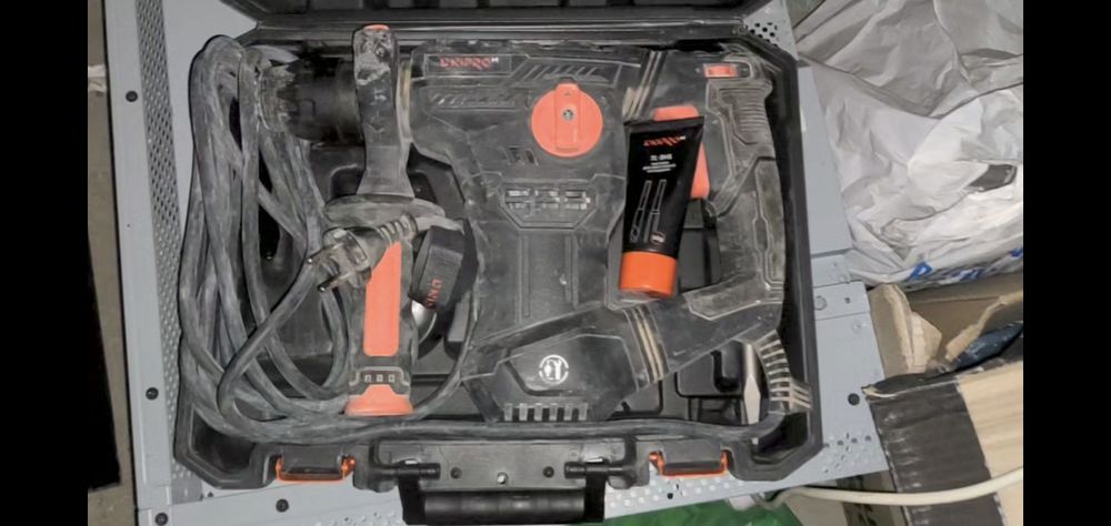 Перфоратор боксовый Dnipro-m bh-14s