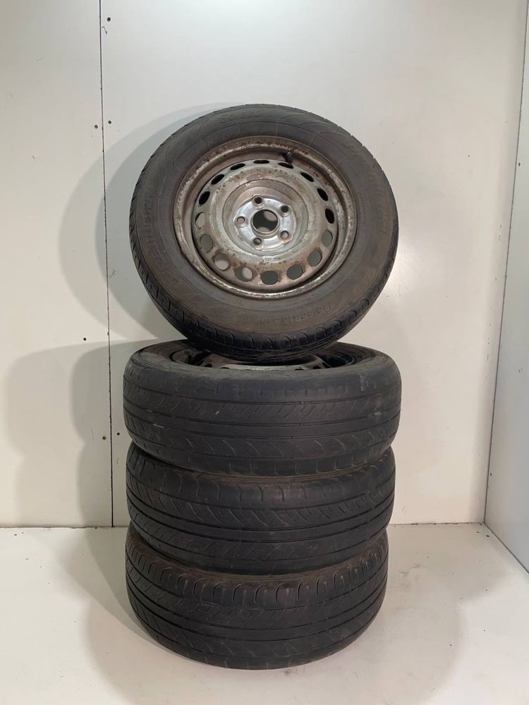 Диски з резиною Volkswagen 195/65/R15 5/112