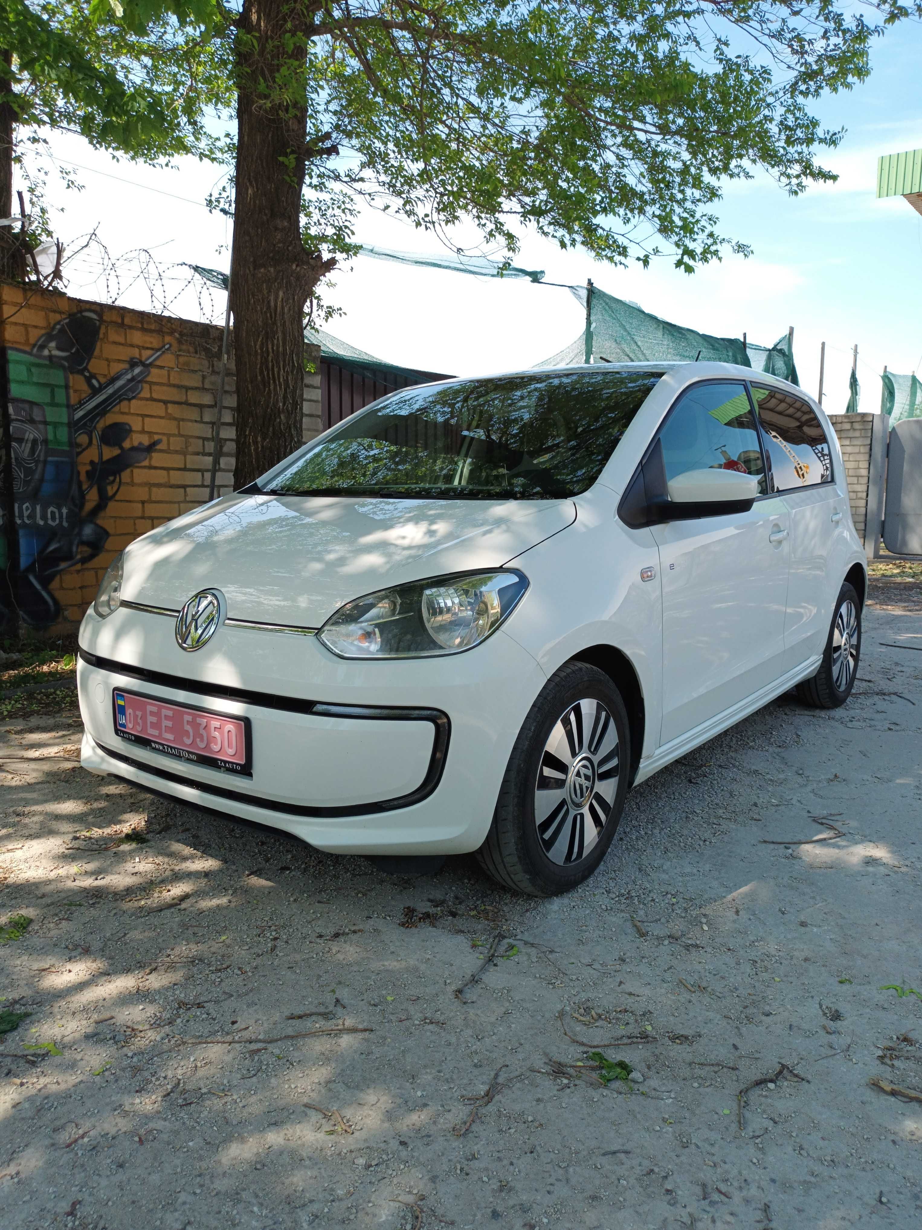 Volkswagen e-UP  electric