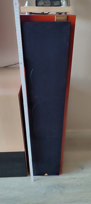 Kolumny Quadral Phonologue