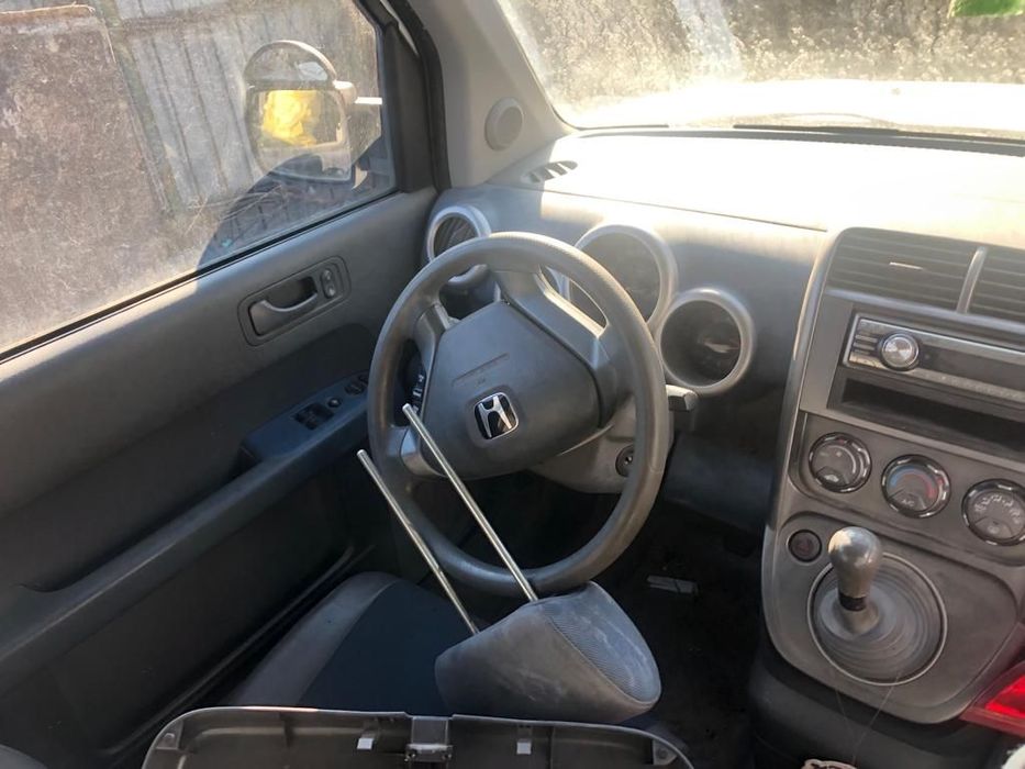 Honda Element 2003 R 2.4 117 KW NA CZĘŚCI