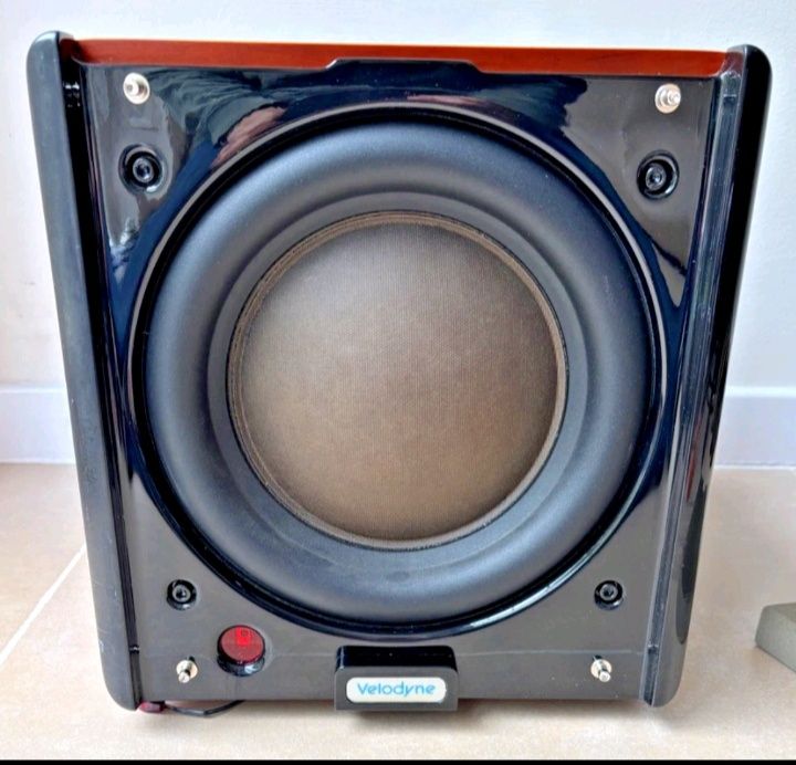 Subwoofer aktywny Velodyne DD10 pilot mikrofon xlr