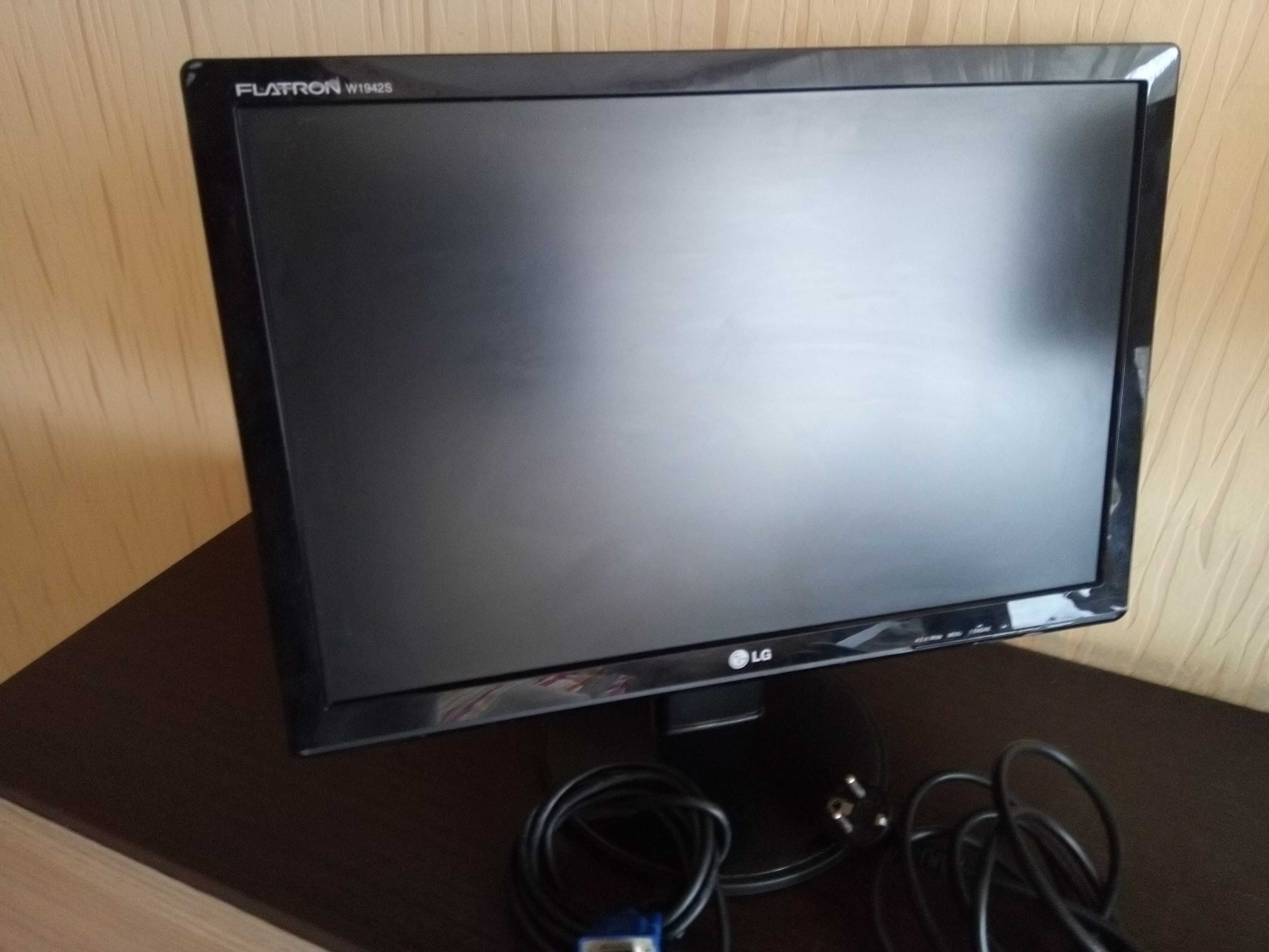 Monitor LG 27" z kablami - zasilającym i sygnałowym