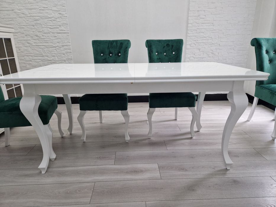 Stół rozkładany z krzesłami LUDWIK