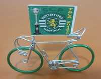 Bicicleta miniatura do Sporting