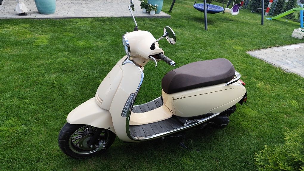 Junak Vintage 125