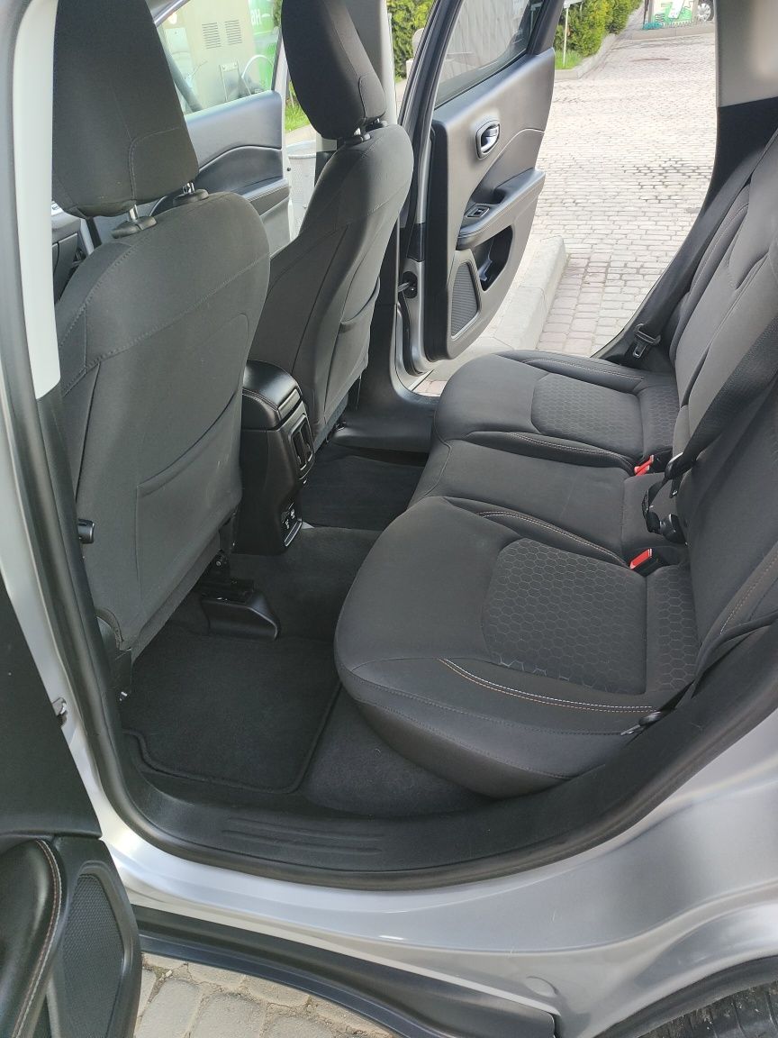 JEEP COMPASS 2018 року