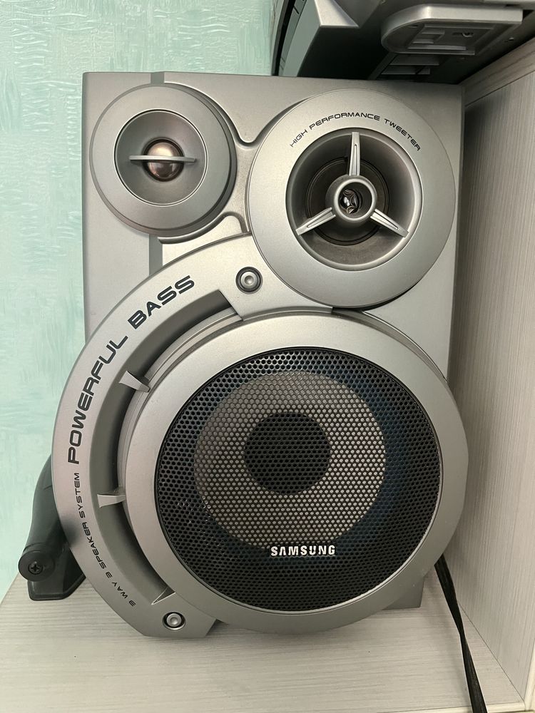 Музичний центр Samsung