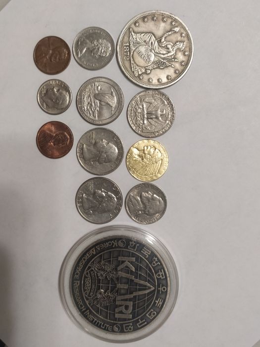 Продам монеты стран мира